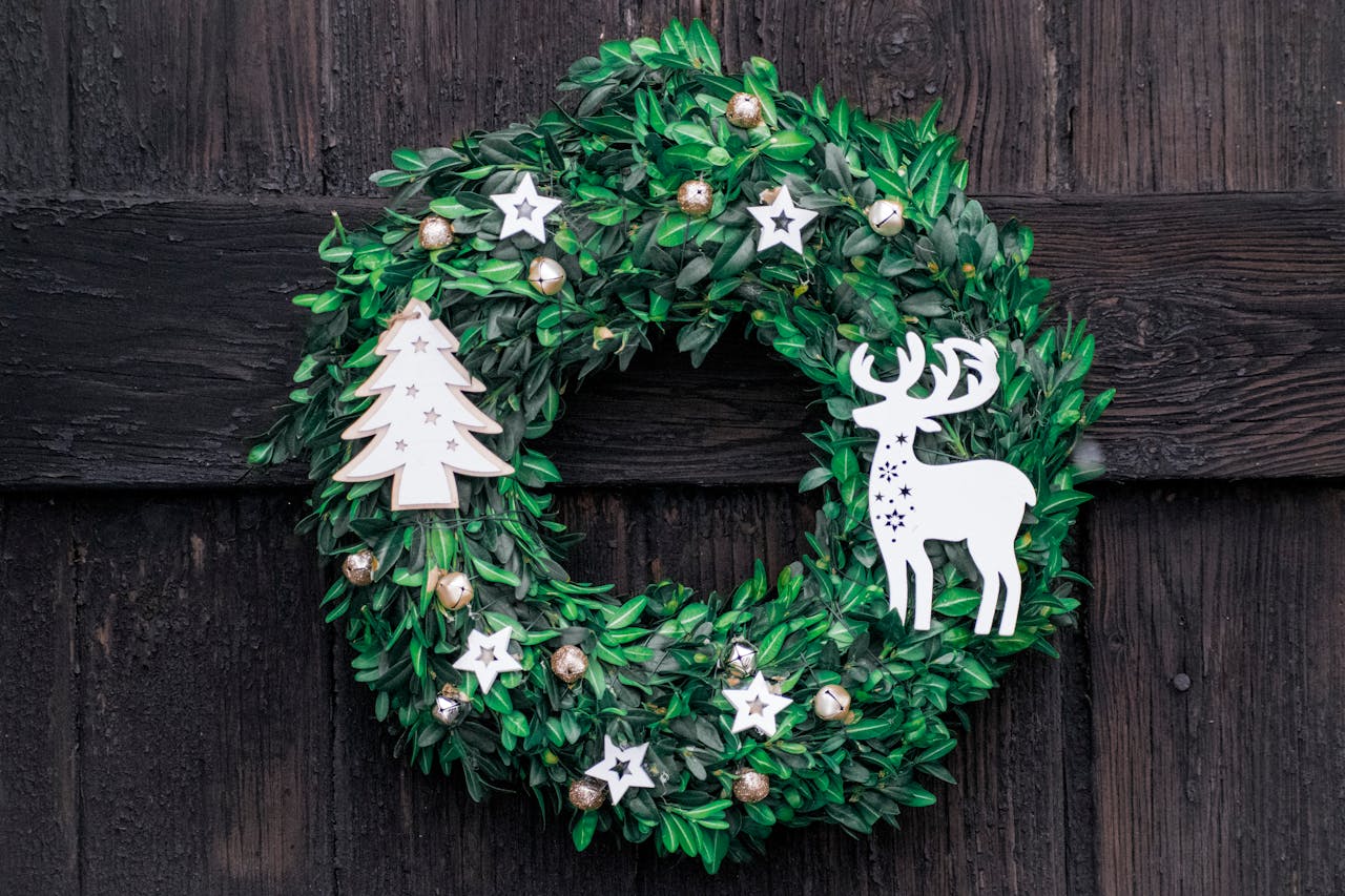 Vòng hoa lễ giáng sinh, vòng treo cửa, giáng sinh, trang trí, christmas wreath, door hanger, christmas, decoration - Luna Lovegood
