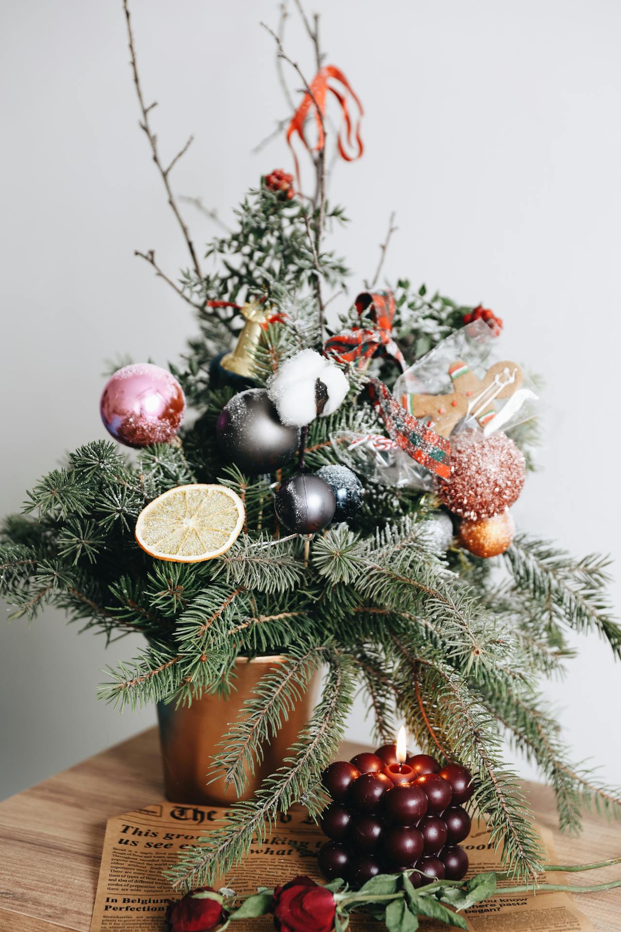 Bình hoa, bình giáng sinh, trang trí, cành thông, Vase, christmas vase, decoration, pine branch - Melike B