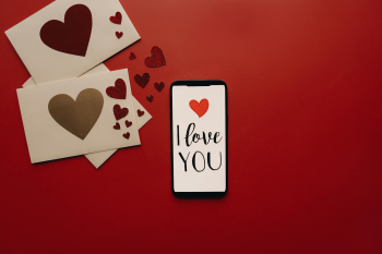 Điện thoại, thiệp, valentine - alleksana 1