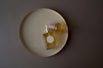 Nước hoa, mỹ phẩm- alleksana 2