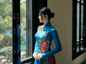 Áo dài, áo dài Việt Nam, áo dài màu xanh dương, con gái, girl, truyền thống, Việt Nam - Đậu Photograph