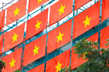 Lá cờ Việt Nam, lá cờ, cờ đỏ sao vàng, flag, truyền thống, văn hóa, Việt Nam - Hồng Quang Official