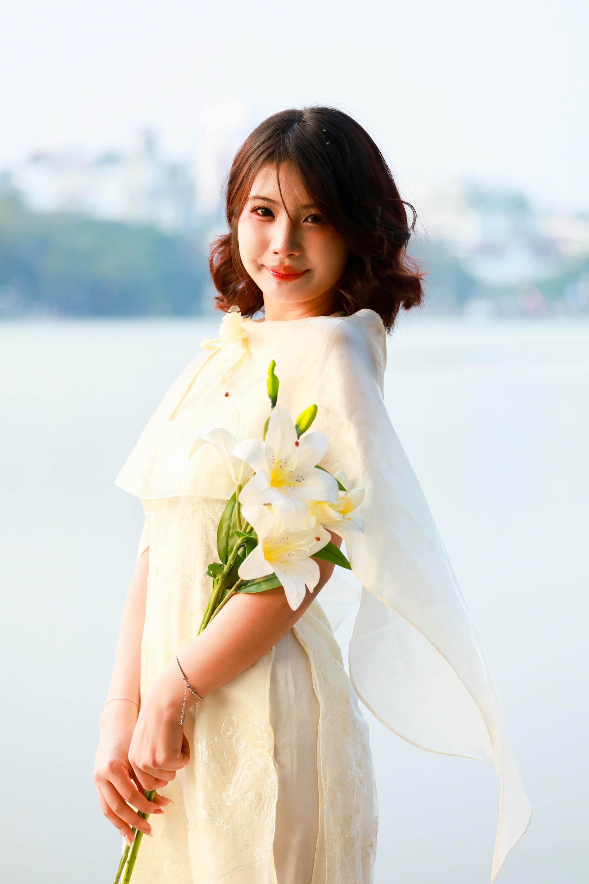 Con gái, girl, váy lụa, truyền thống, tết, xuân, spring, Việt Nam, Hà Nội, Hồ Gươm - Hồng Quang Official 5