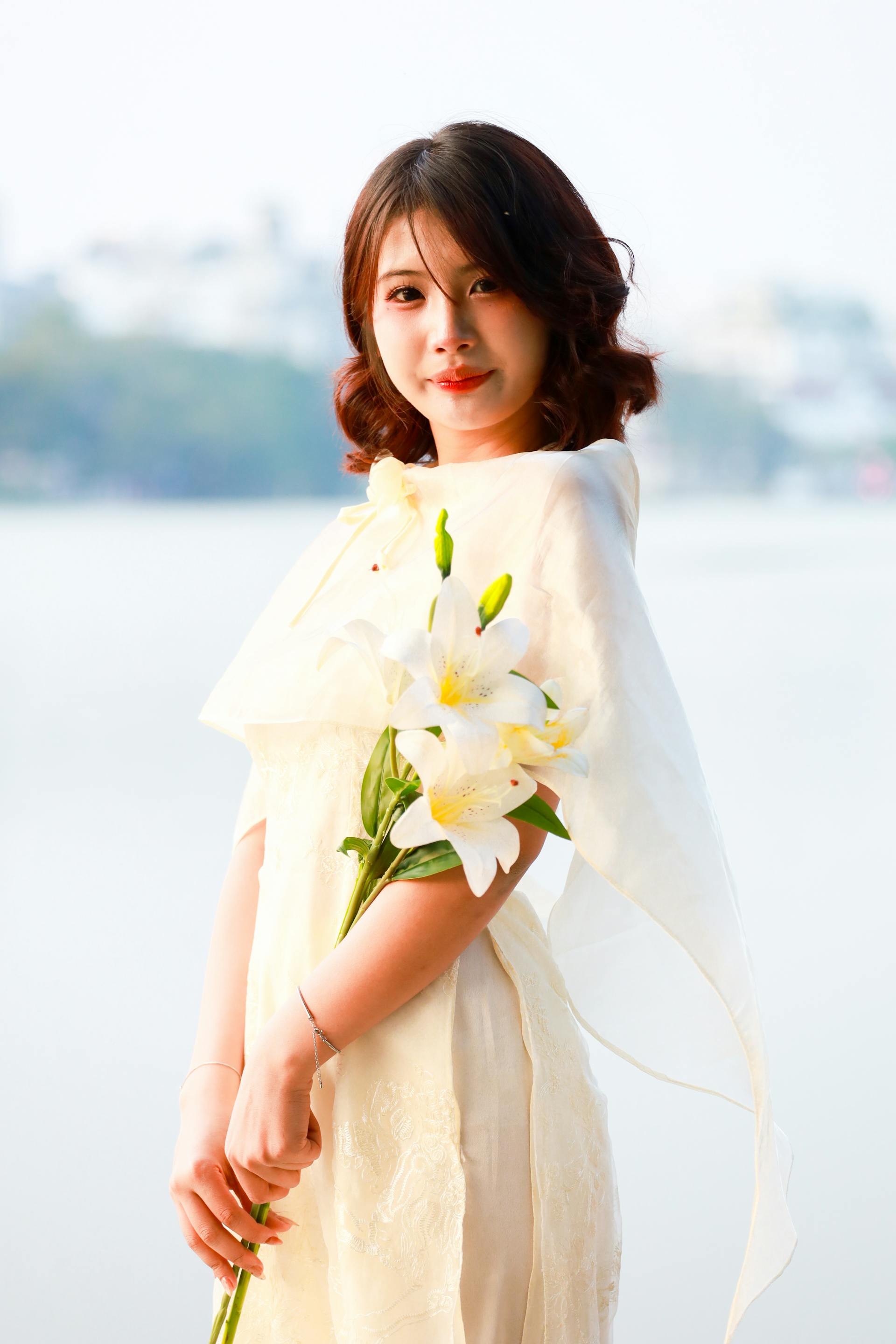 Con gái, girl, váy lụa, truyền thống, tết, xuân, spring, Việt Nam, Hà Nội, Hồ Gươm - Hồng Quang Official 2