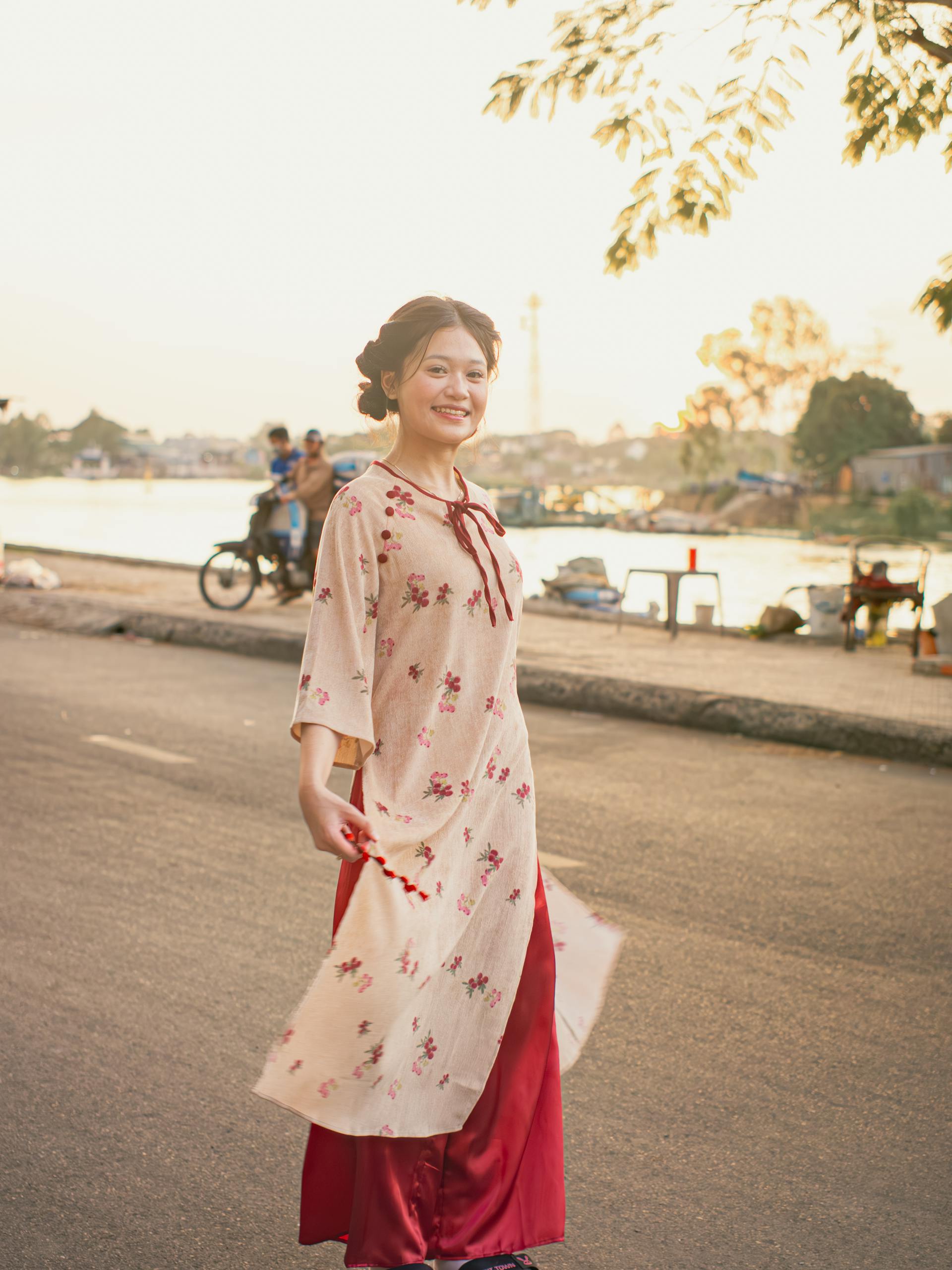 Áo dài, áo dài Việt Nam, áo dài cách tân, con gái, girl, truyền thống, tết, xuân, spring, Việt Nam - Long Hoang 1
