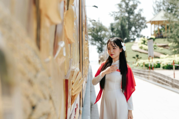 Áo dài, áo dài Việt Nam, áo dài màu trắng, con gái, girl, truyền thống, Việt Nam - Khánh LP 1