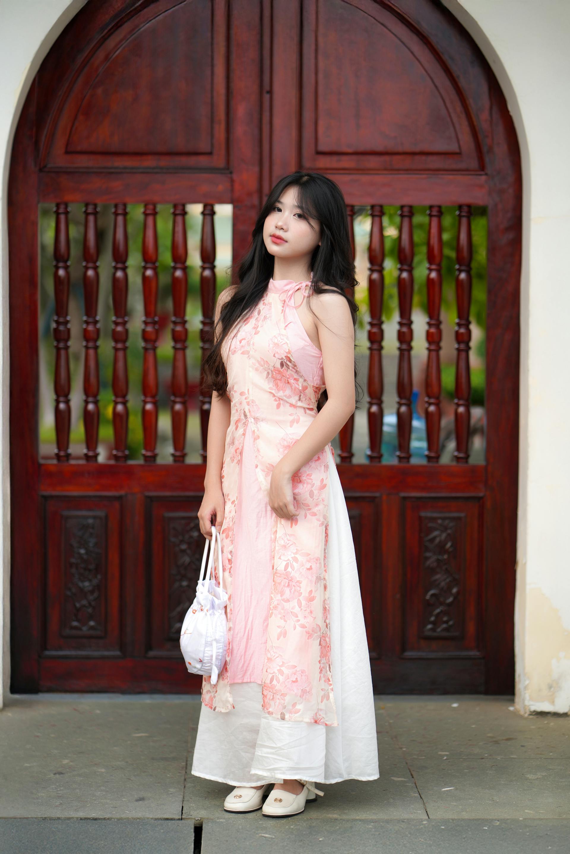 Áo dài, áo dài Việt Nam, áo dài cách tân, con gái, girl, truyền thống, Việt Nam - Đan Thy Nguyễn Mai 4