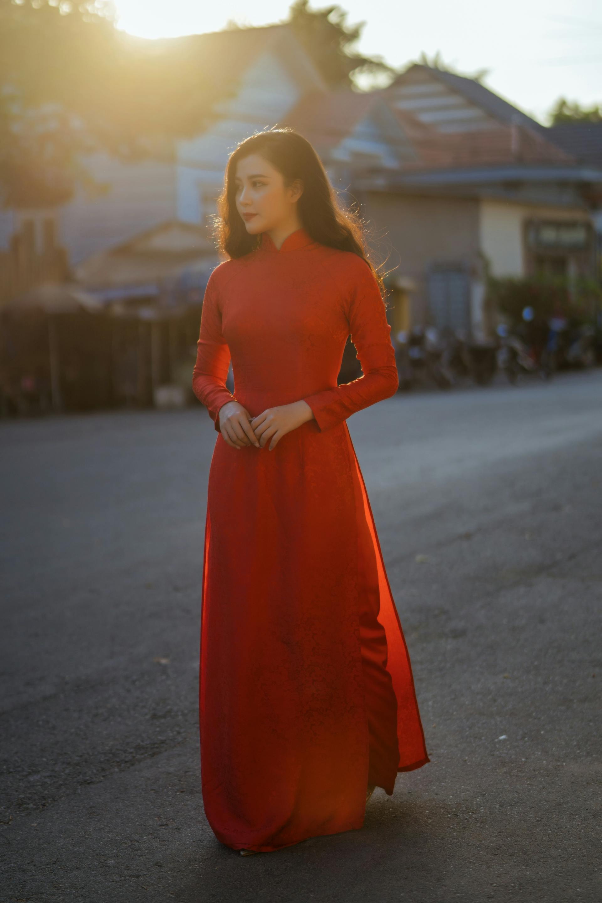 Áo dài, áo dài Việt Nam, áo dài màu đỏ, con gái, girl, truyền thống, Việt Nam - Tung Vu 5