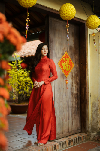 Áo dài, áo dài Việt Nam, áo dài màu đỏ, con gái, girl, truyền thống, Việt Nam - Tung Vu 2