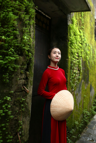 Áo dài, áo dài Việt Nam, áo dài màu đỏ, con gái, girl, truyền thống, Việt Nam - Võ Văn Tiến 5