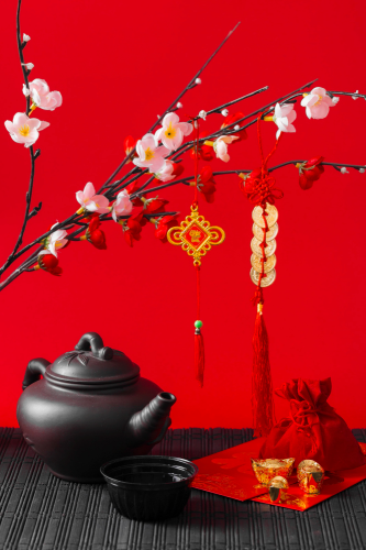 Trang trí tết, cành đào, không khí tết, truyền thống, Tet decorations, peach blossoms, Tet atmosphere, traditions -   EyeEm
