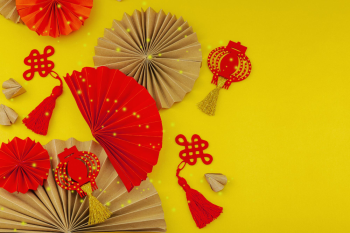Quạt giấy và nút thắt cát tường, tết, trang trí, truyền thống, màu đỏ, màu vàng, lễ hội, thủ công, may mắn, văn hóa á đông, paper fans and chinese knots, lunar new year, decoration, festival - user17804885 7