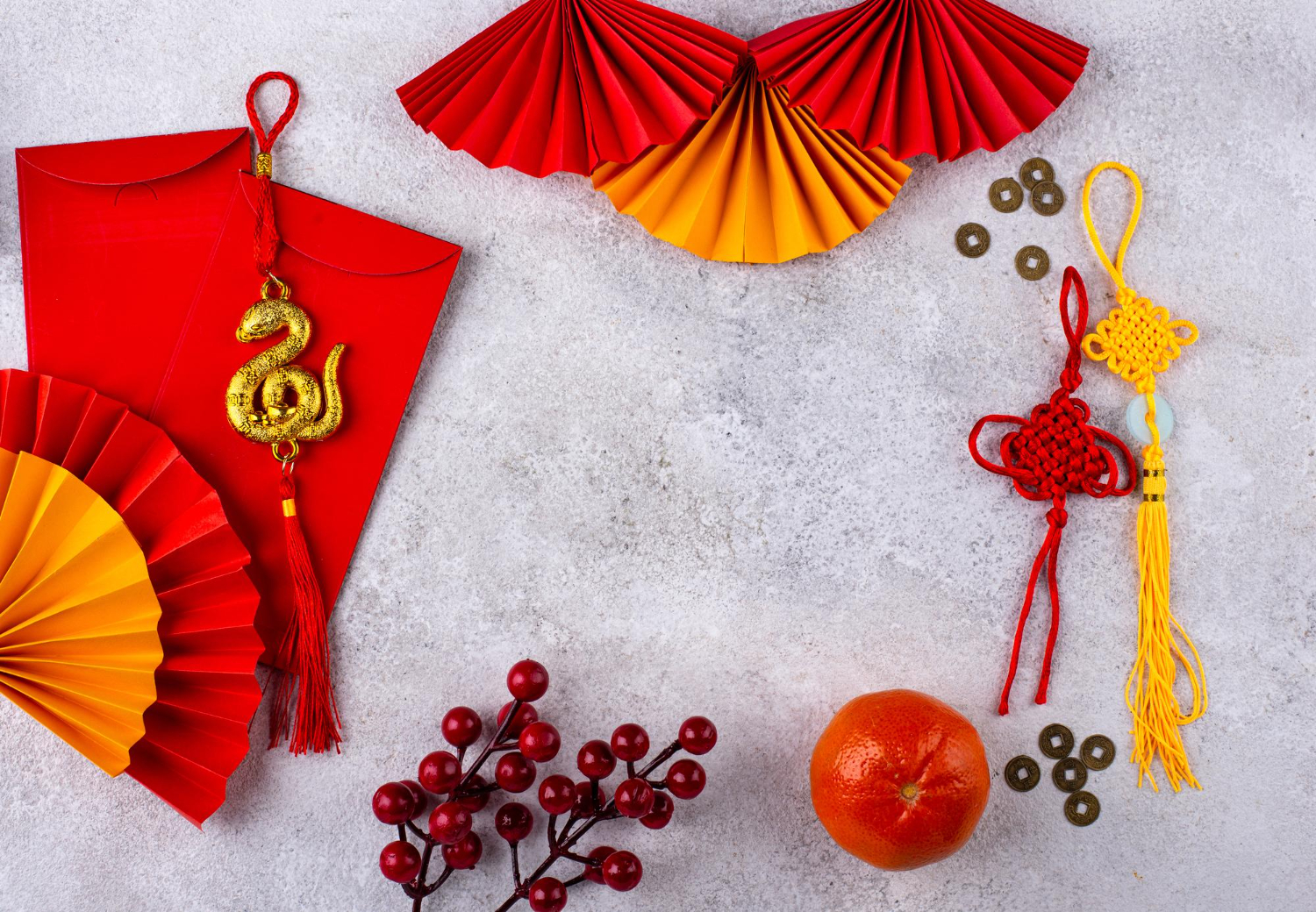 Linh vật rắn, tết nguyên đán, trang trí, bao lì xì, quạt giấy, lồng đèn, đồng xu, cành lựu, nút thắt may mắn, màu đỏ, màu vàng, khung ảnh, snake mascot, lunar new year, decoration - yuliyafurman 4