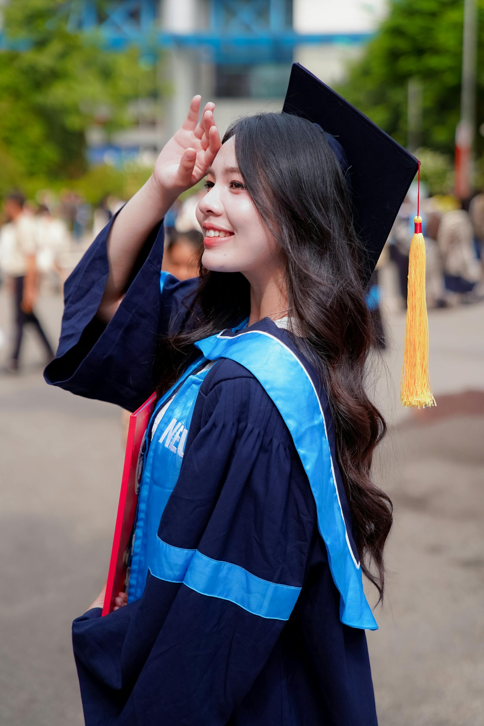 Tốt nghiệp, sinh viên - Boser Đàm 1