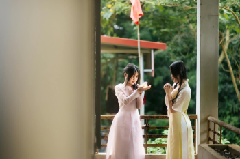 Áo dài, trung thu, bạn bè - Chuot Anhls 5