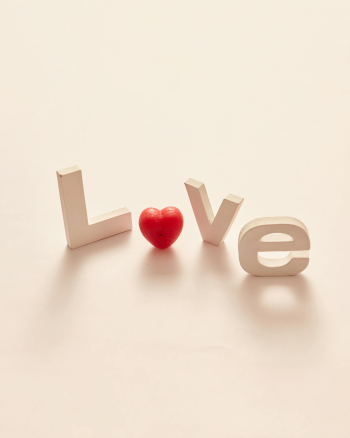 Trái tim, chữ love - DS stories 1