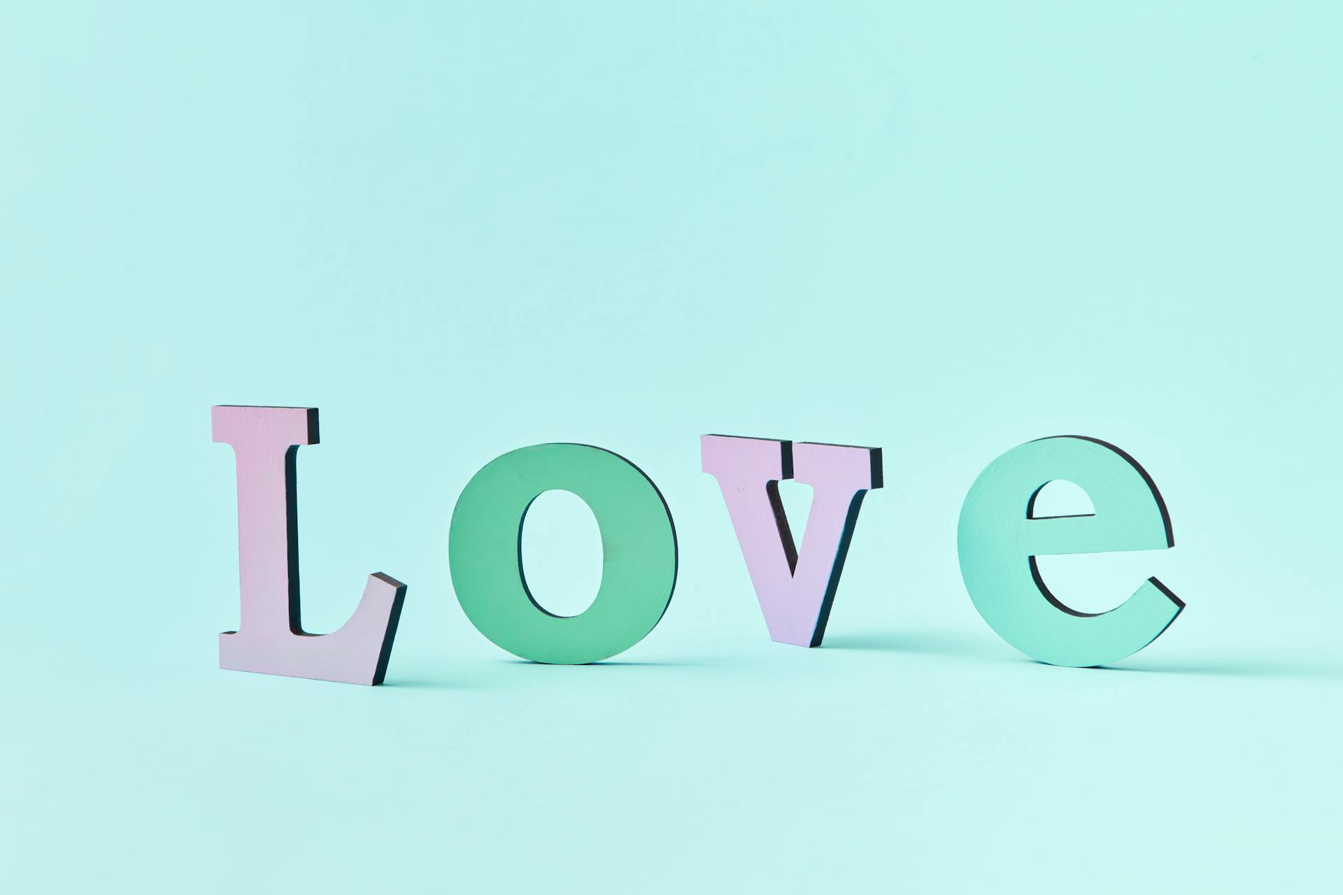 Chữ, love, mô hình - DS stories 4