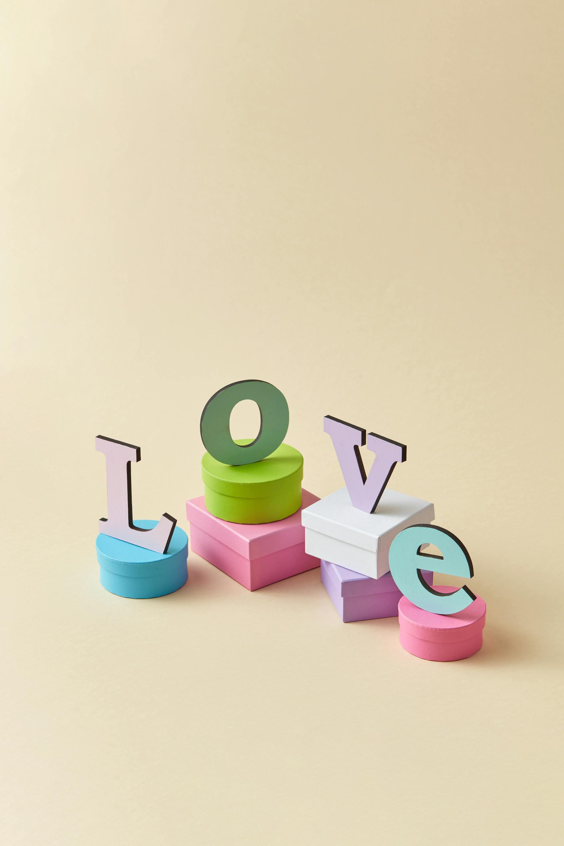 Chữ, love, mô hình - DS stories