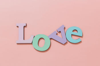 Chữ, love, mô hình - DS stories 9