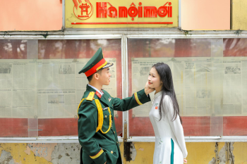 Cặp đôi, quân nhân, áo dài - Hồng Quang Official 16