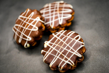 Kẹo, chocolate, socola - DS stories 25