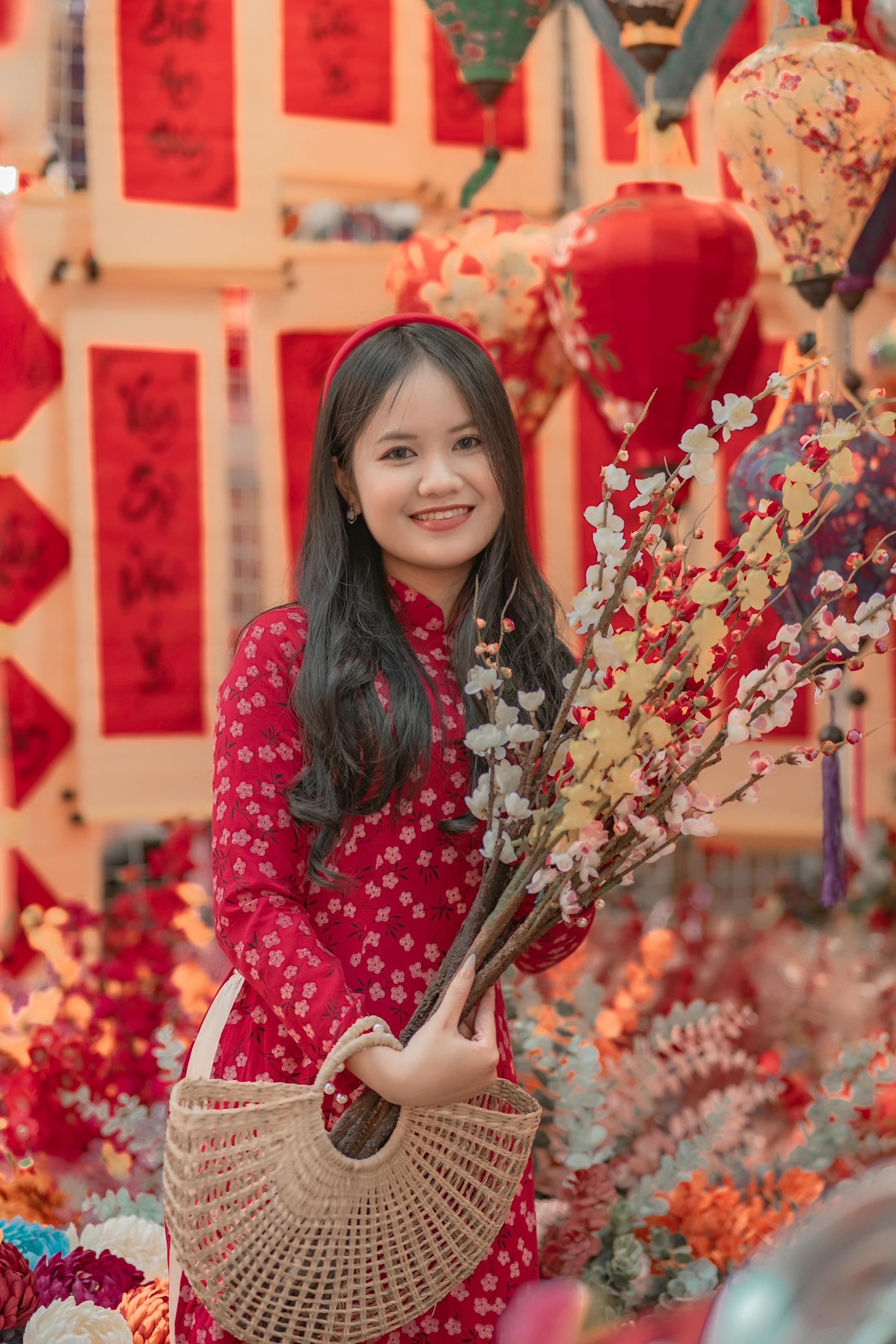 Cn gái, áo dài, Tết - Toàn Văn 35