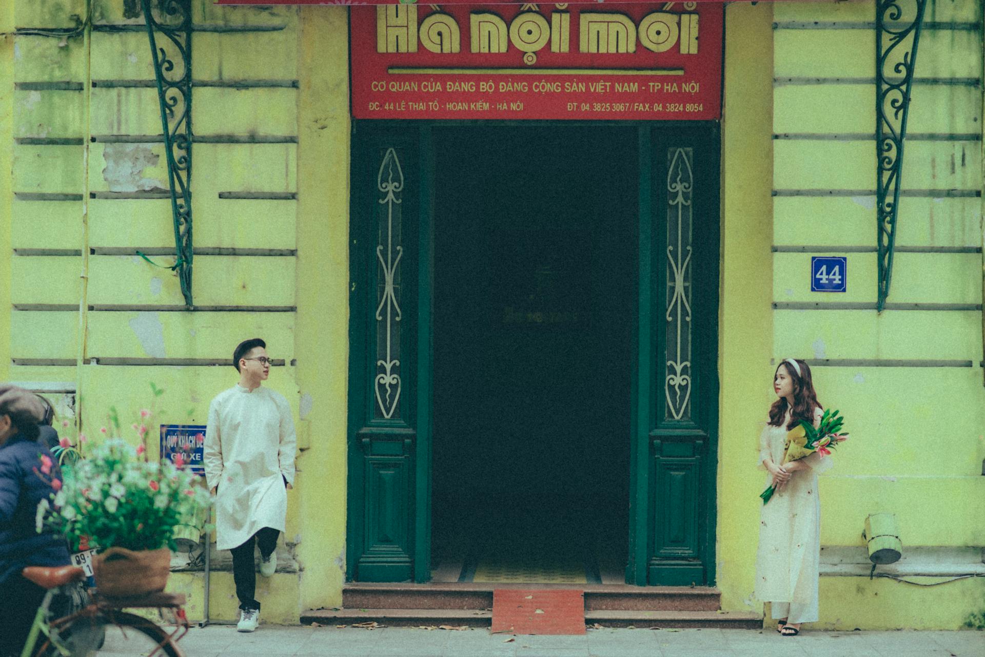 Cặp đôi, áo dài, Tết - Toàn Văn 18