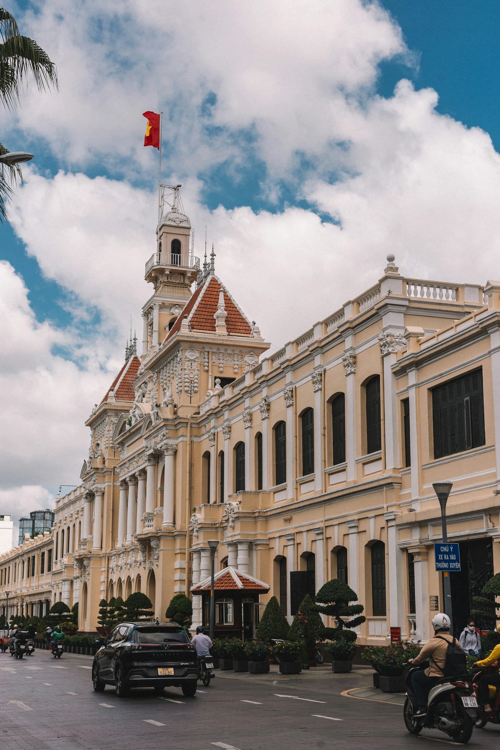 Ủy ban thành phố, Việt Nam - Josduy