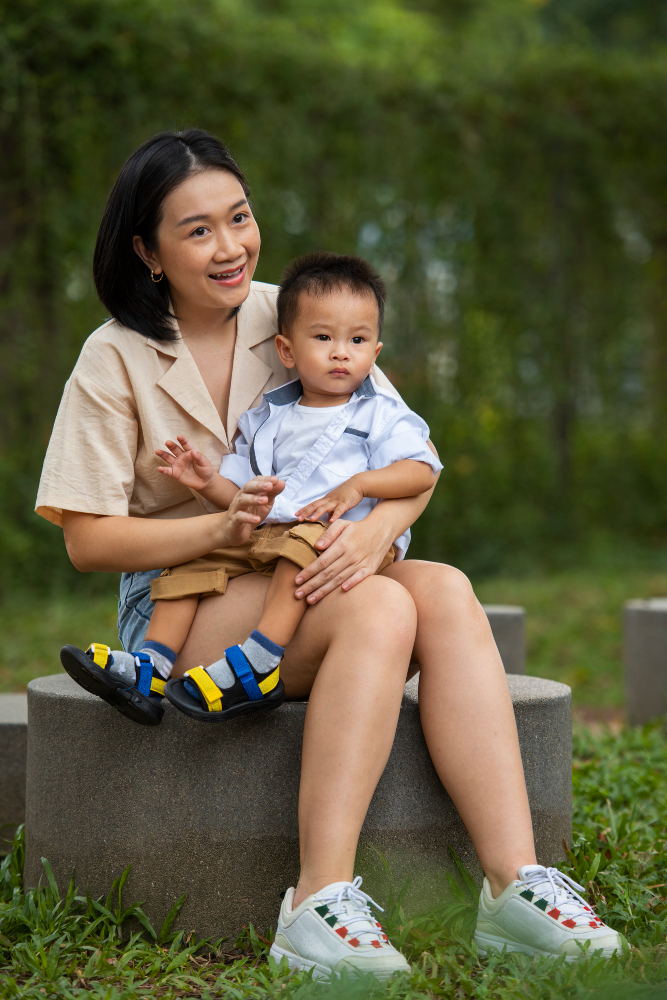Mẹ và bé, vui vẻ 1
