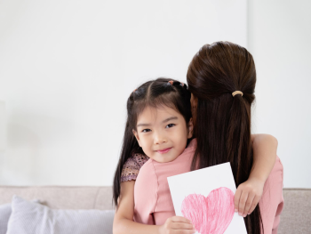 Mẹ và bé, vui vẻ 11