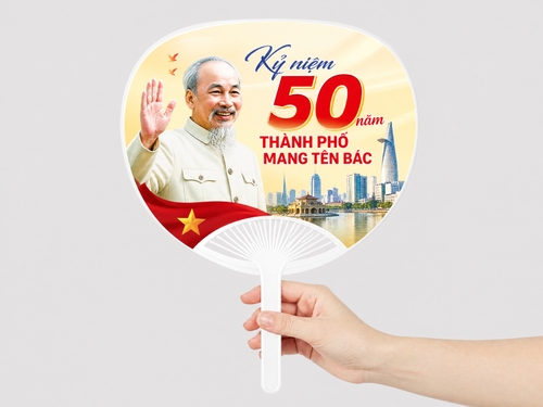 kỷ niệm 50 năm thành phố mang tên Bác, background đơn giản, có Bác Hồ